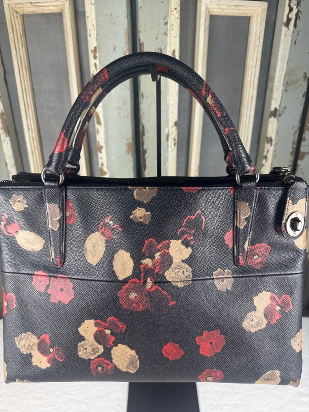Coach Turnlock Borough Bag in Floral Print Leather. - Picture 4 of 16